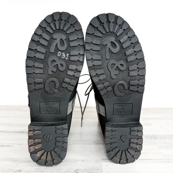 Rock & Candy Danlea Grey Faux Fur Lace Up Winter Snow Boots Women’s 8.5 - Picture 9 of 12